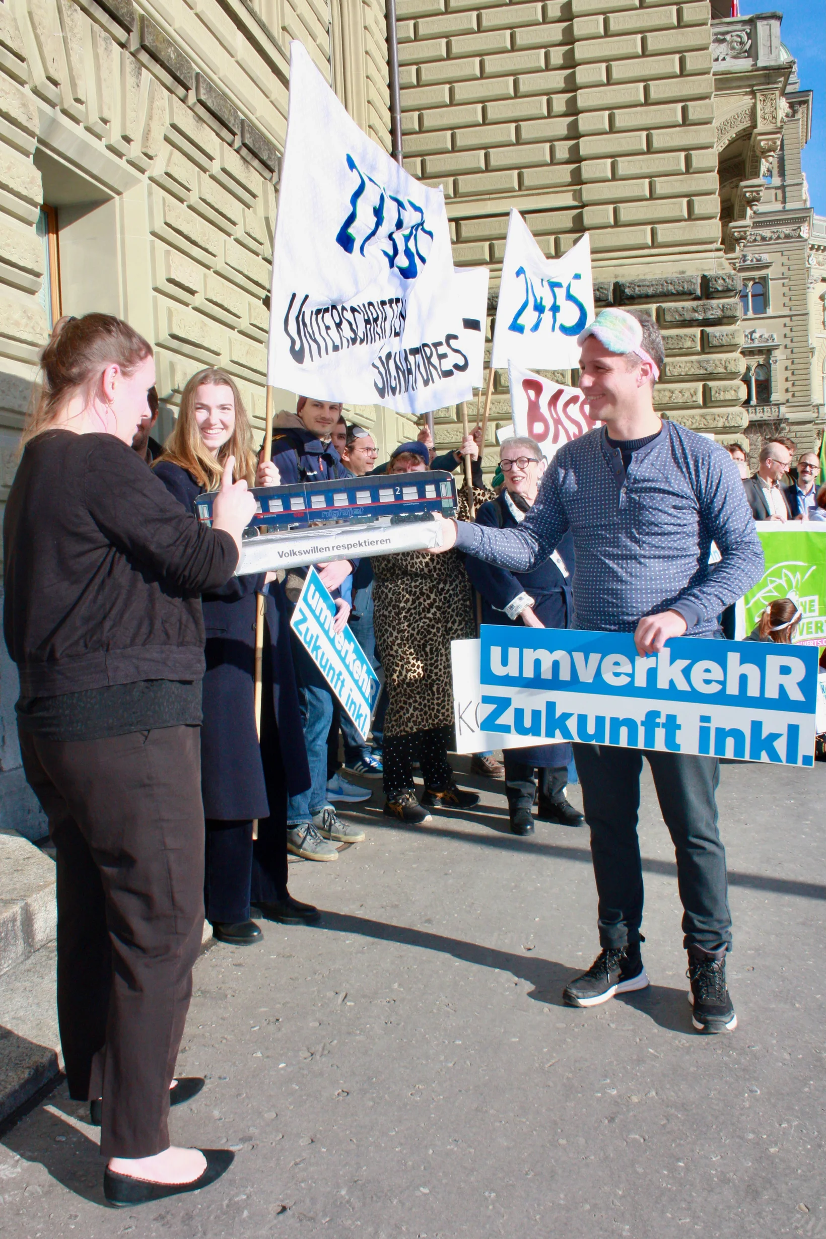 Einreichung Petition