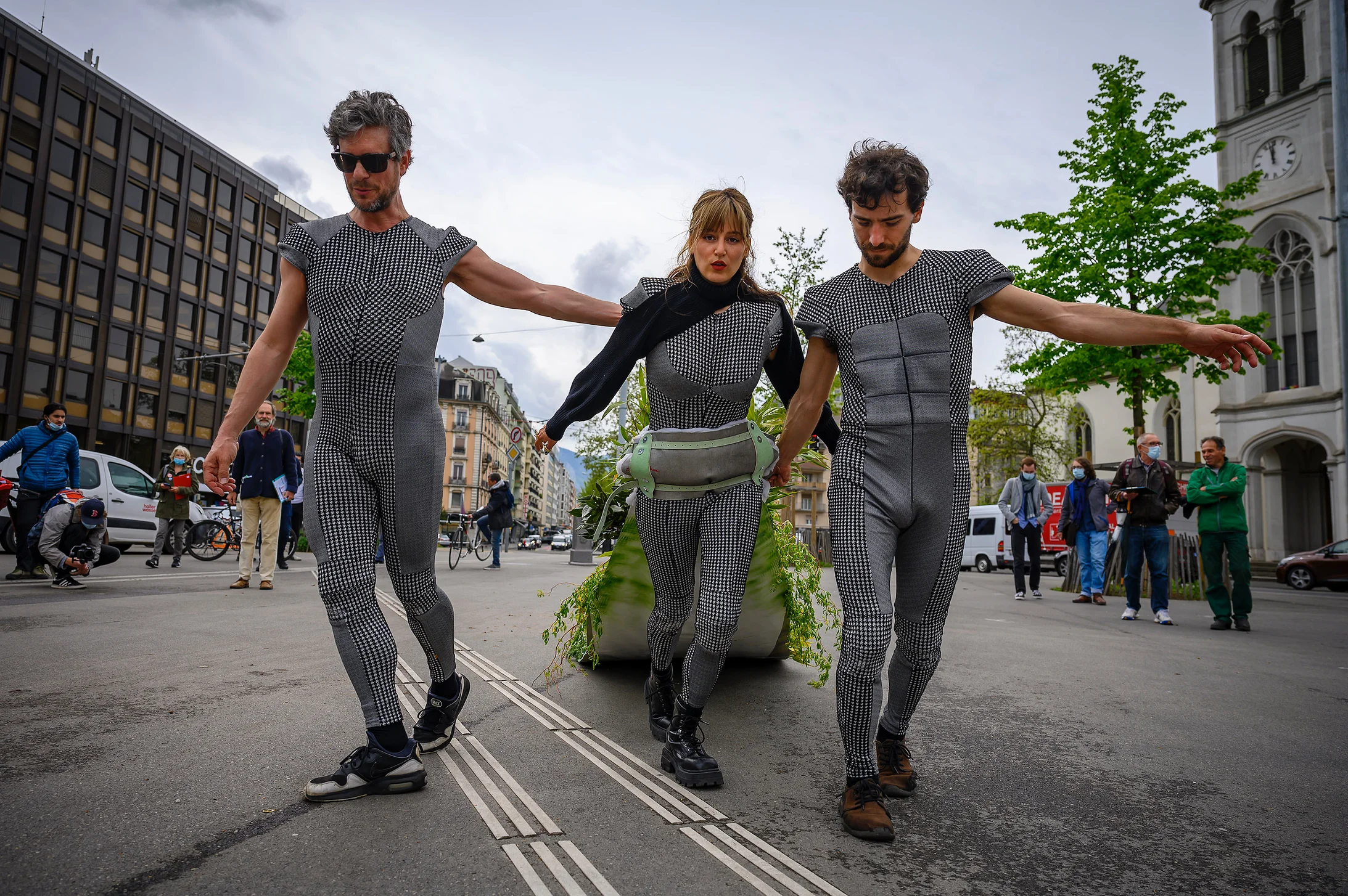 Performance Halo de Fraicheur Foofwa d'Imobilité