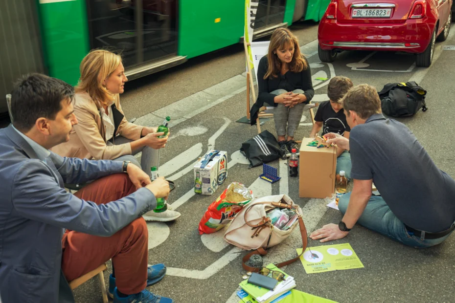 Beachfun mit Minigolf  statt Parkplatz von Giuseppina und Freunden in Basel am PARK(ing) Day 2019