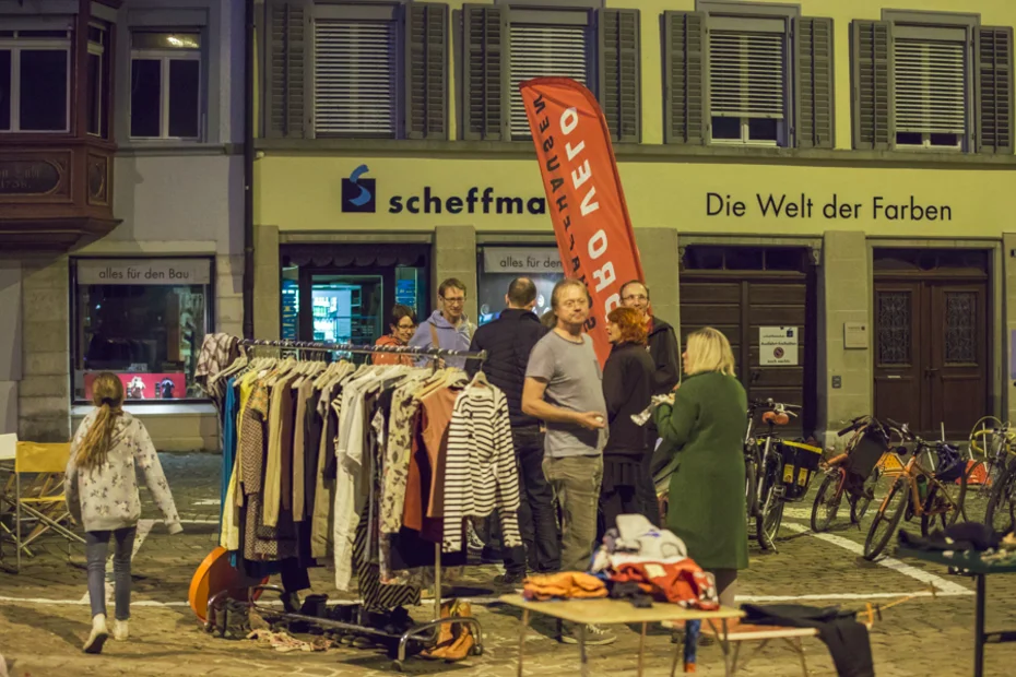 Volksfest statt Parkplätze von verschiedensten OrganisatorInnen in der Innenstadt von Schaffhausen am PARK(ing) Day 2019