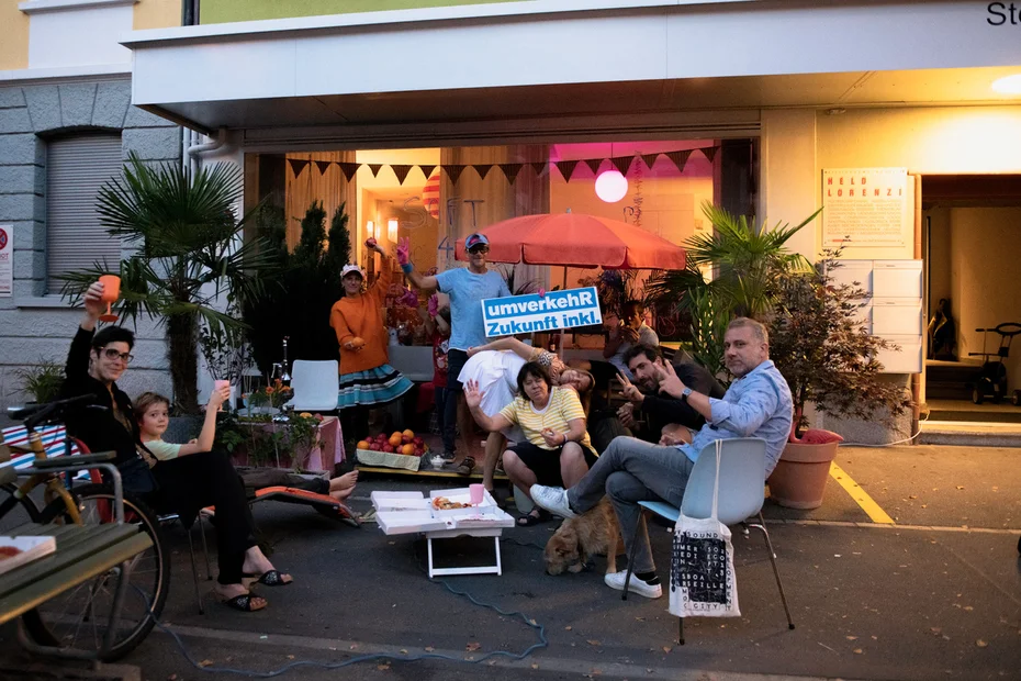 Saftpark statt Parkplatz - an der Steinstrasse von Eva & Roli am PARK(ing) Day 2020 in Zürich