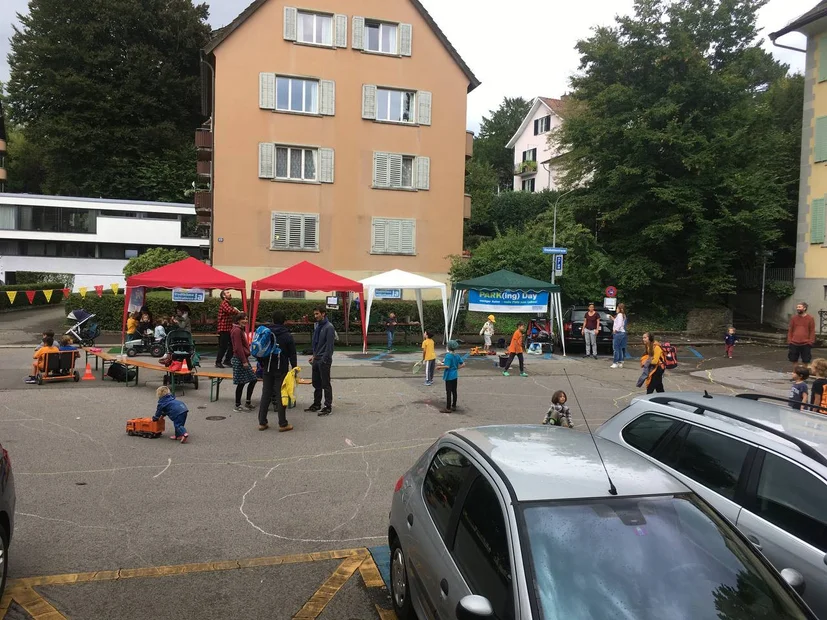 PARK(ing) Day 2022 an der Steinhaldenstrasse in Zürich