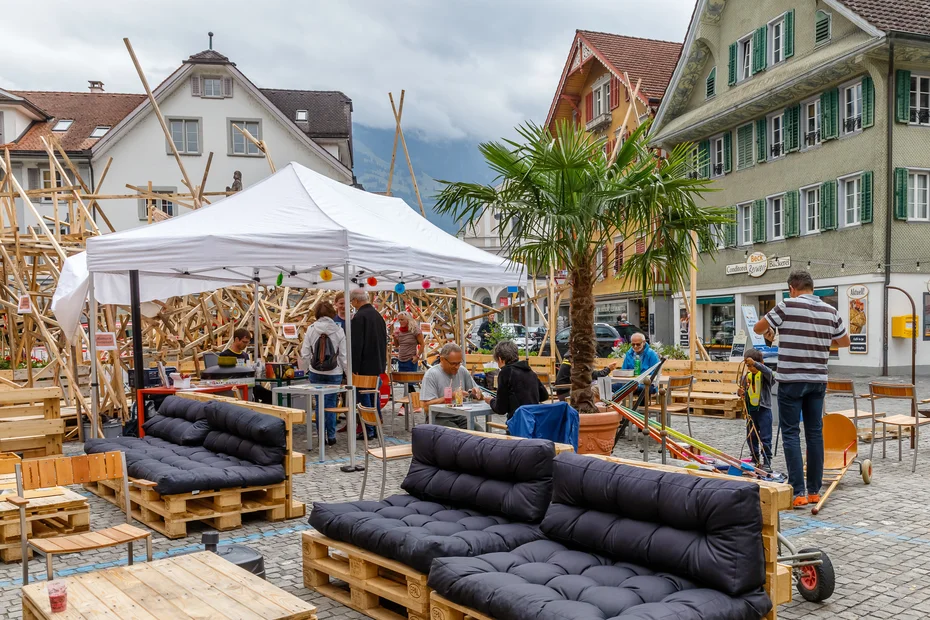 PARK(ing) Day 2022 in Sarnen - Miär machid Platz