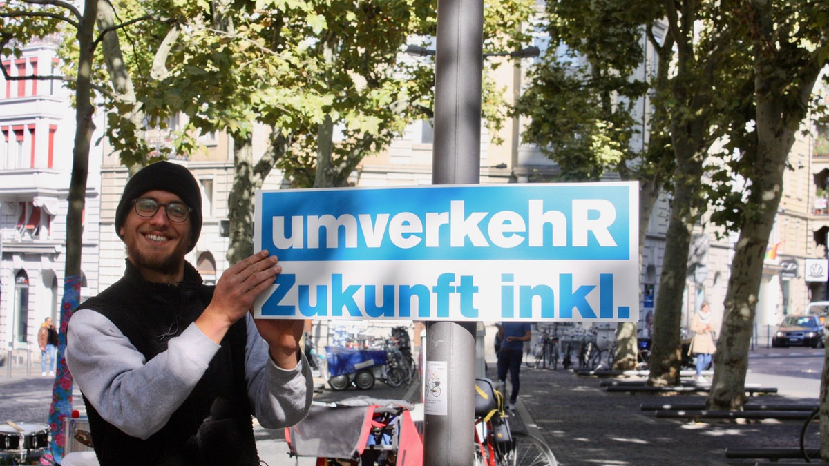 umverkehR statt Parkplatz auf dem Zähringerplatz in Zürich am PARK(ing) Day 2019