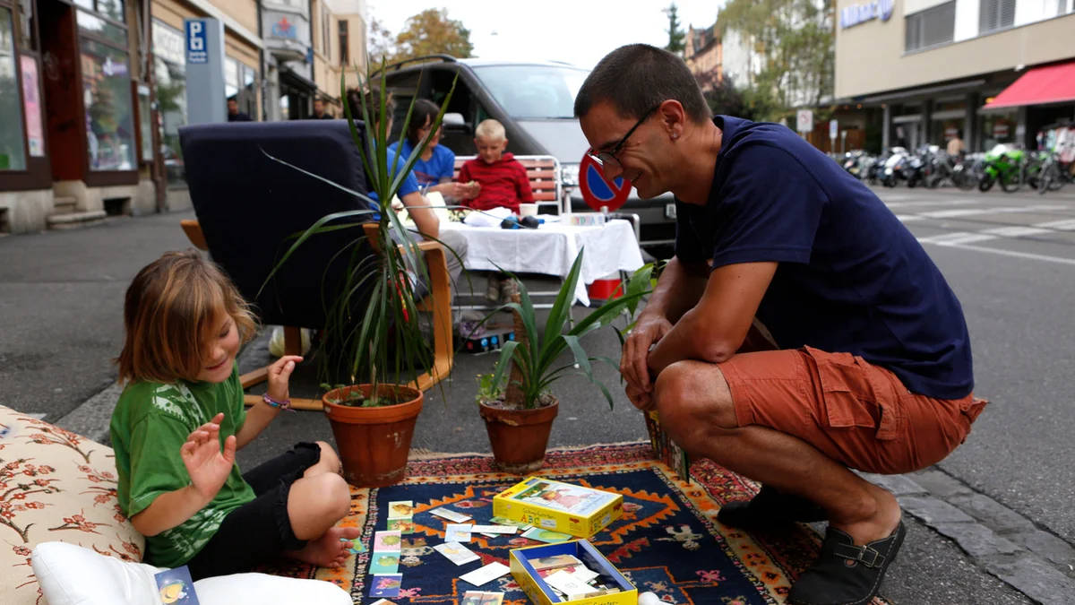 Lebensfreude statt Parkplatz am PARK(ing) Day 2014 in Basel