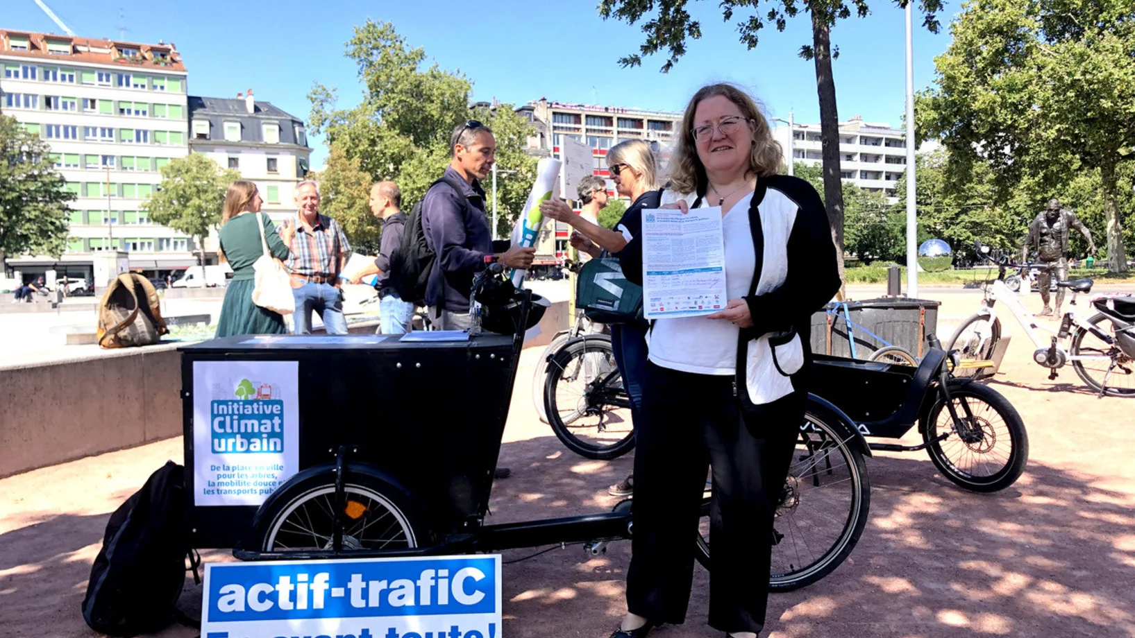 Andréa le jour du dépôt de l’initiative Climat urbain à Genève