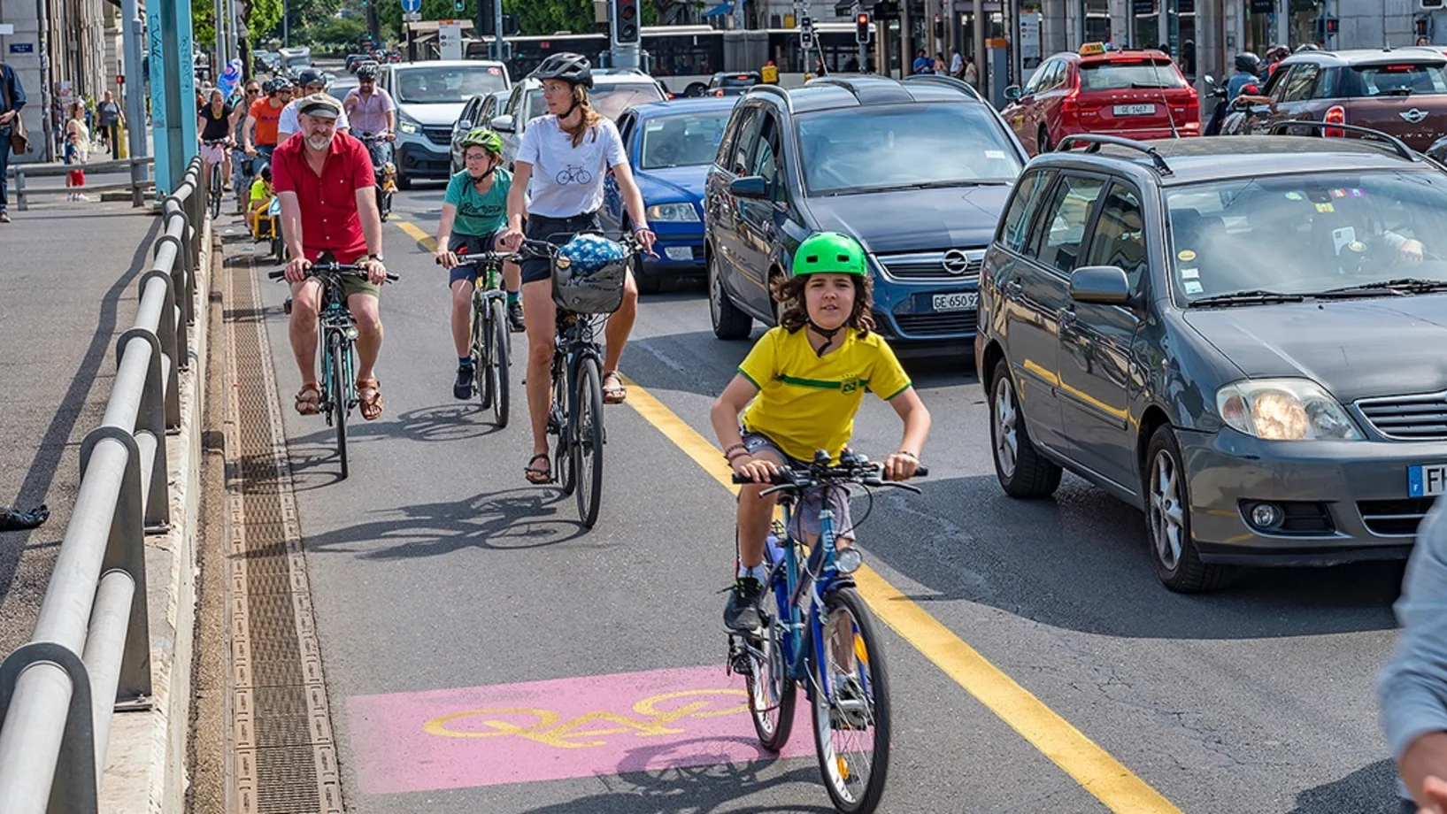 Bandes cyclables Coulouvrenière